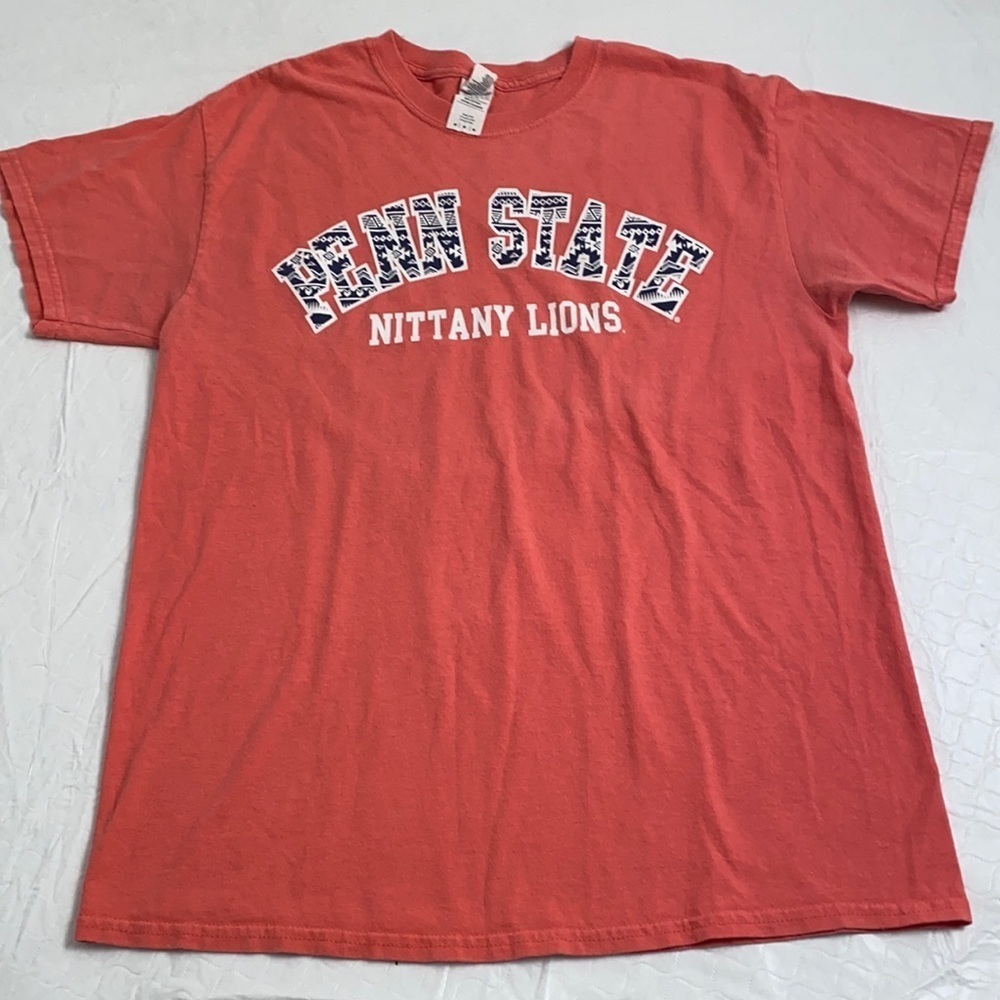 Penn State University pink crew neck short sleeve t-shirt